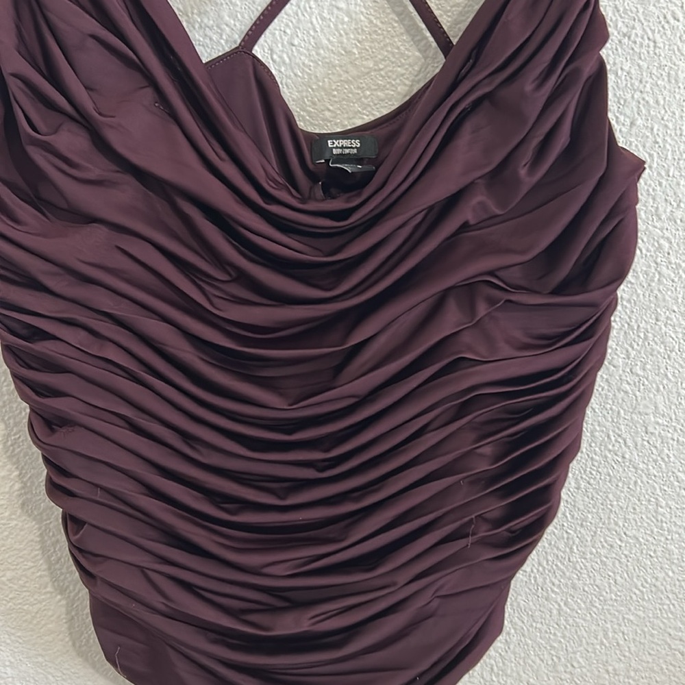 Express Deep Purple Ruched Bodysuit‎ - Picture 3 of 8